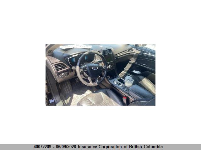 40072209 :رقم المزاد ، 3FA6P0RU9JR215685 vin ، 2018 Ford Fusion Hybrid Titanium مزاد بيع