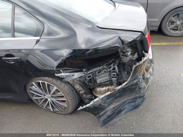 40072215 :رقم المزاد ، 3VWG07AJ8EM211785 vin ، 2014 Volkswagen Jetta مزاد بيع