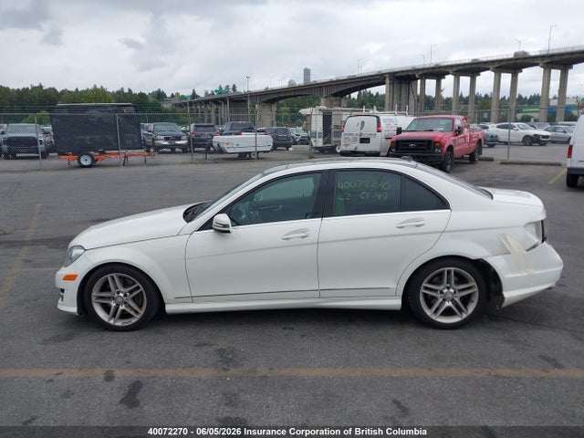 Продаж на аукціоні авто 2012 Mercedes-benz C 300 4matic, vin: WDDGF8BB7CA734066, номер лоту: 40072270
