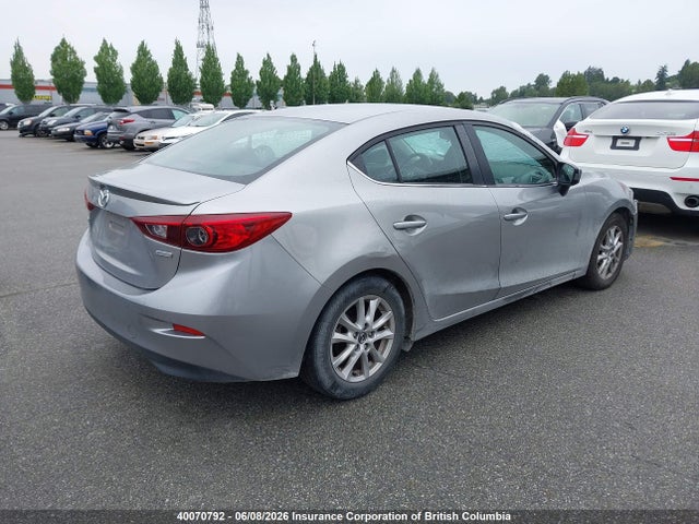 3MZBM1V78EM108599 Mazda 3 TOURING