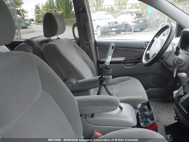 2004 Toyota Sienna Ce/le მანქანა იყიდება აუქციონზე, vin: 5TDZA23CX4S106934, აუქციონის ნომერი: 40072299