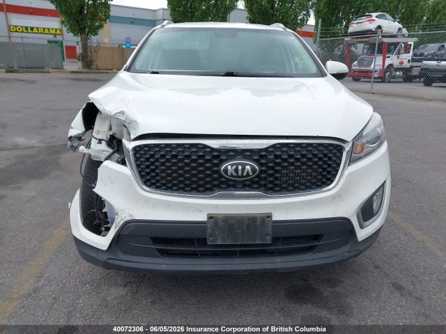 Auction sale of the 2016 Kia Sorento Lx/l, vin: 5XYPGDA18GG182639, lot number: 40072306