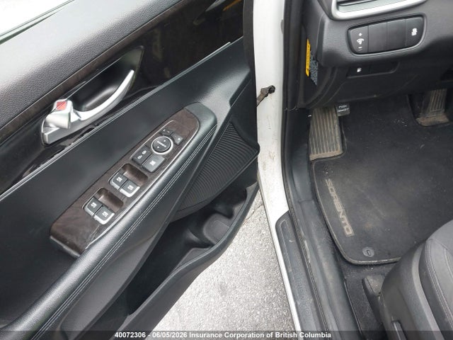 Auction sale of the 2016 Kia Sorento Lx/l, vin: 5XYPGDA18GG182639, lot number: 40072306