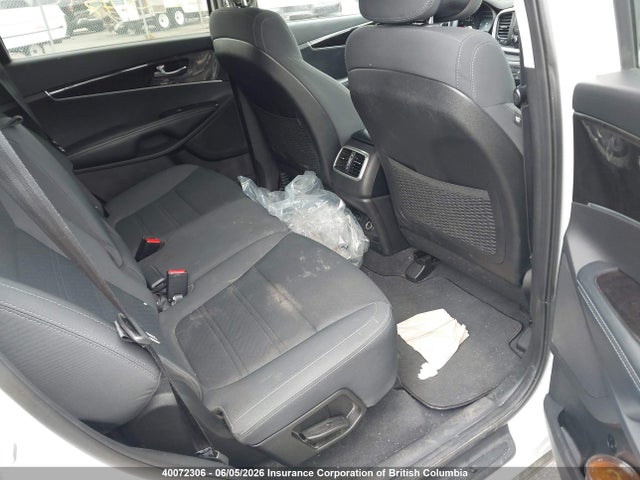 Auction sale of the 2016 Kia Sorento Lx/l, vin: 5XYPGDA18GG182639, lot number: 40072306
