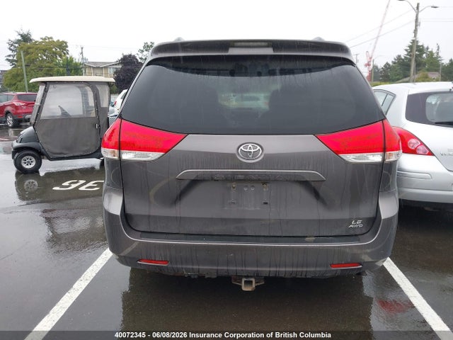 2012 Toyota Sienna Le მანქანა იყიდება აუქციონზე, vin: 5TDJK3DC1CS038391, აუქციონის ნომერი: 40072345