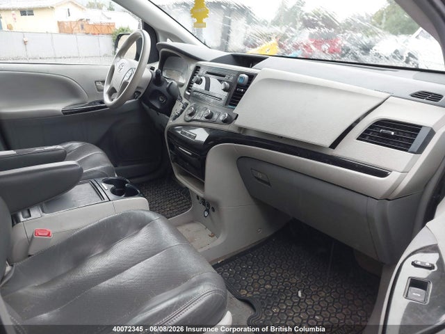 2012 Toyota Sienna Le მანქანა იყიდება აუქციონზე, vin: 5TDJK3DC1CS038391, აუქციონის ნომერი: 40072345