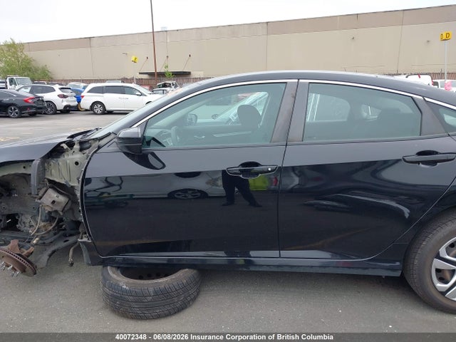 40072348 :رقم المزاد ، 2HGFC2F55JH014054 vin ، 2018 Honda Civic مزاد بيع