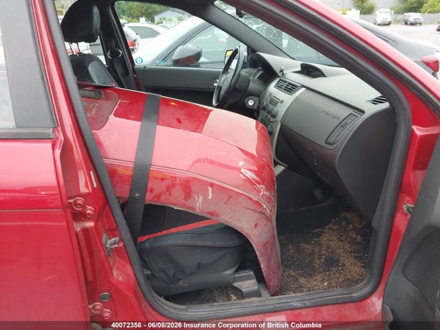 40072356 :رقم المزاد ، 1FAHP3FNXBW122714 vin ، 2011 Ford Focus مزاد بيع