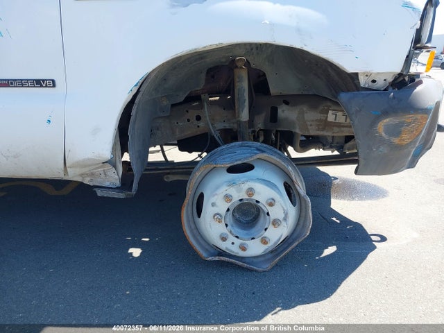 40072357 :رقم المزاد ، 1FDAF56F7YEA84887 vin ، 2000 Ford F550 Super Duty مزاد بيع