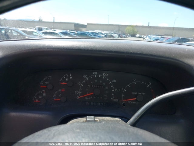 40072357 :رقم المزاد ، 1FDAF56F7YEA84887 vin ، 2000 Ford F550 Super Duty مزاد بيع