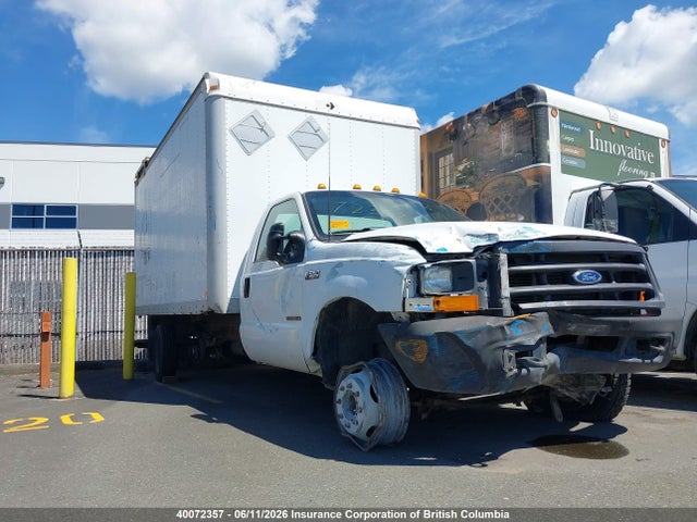 40072357 :رقم المزاد ، 1FDAF56F7YEA84887 vin ، 2000 Ford F550 Super Duty مزاد بيع