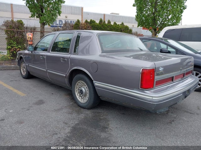 Продажа на аукционе авто 1995 Lincoln Town Car Executive, vin: 1LNLM81W7SY744102, номер лота: 40072391