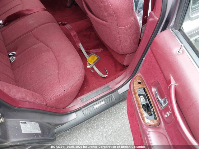 Продажа на аукционе авто 1995 Lincoln Town Car Executive, vin: 1LNLM81W7SY744102, номер лота: 40072391