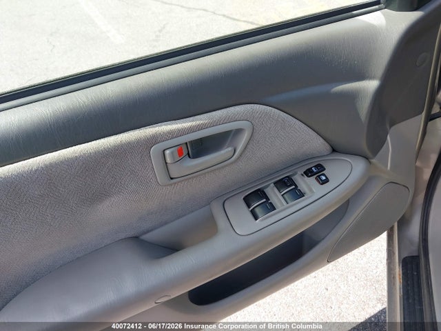 1999 Toyota Camry მანქანა იყიდება აუქციონზე, vin: JT2BG22KXX0358823, აუქციონის ნომერი: 40072412