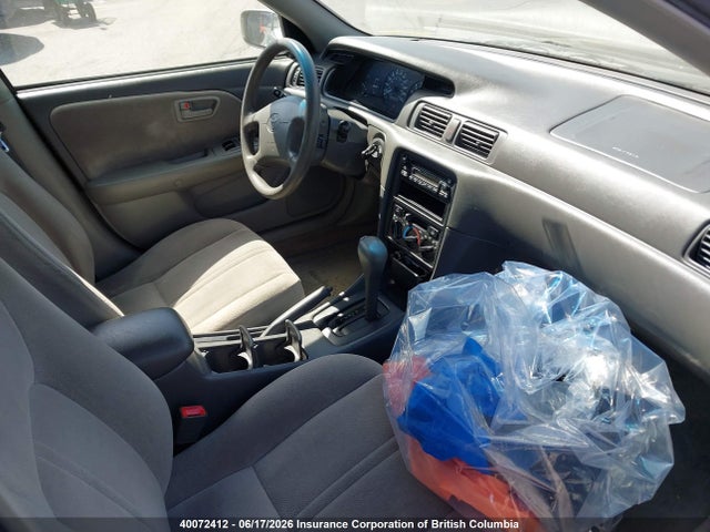 1999 Toyota Camry მანქანა იყიდება აუქციონზე, vin: JT2BG22KXX0358823, აუქციონის ნომერი: 40072412