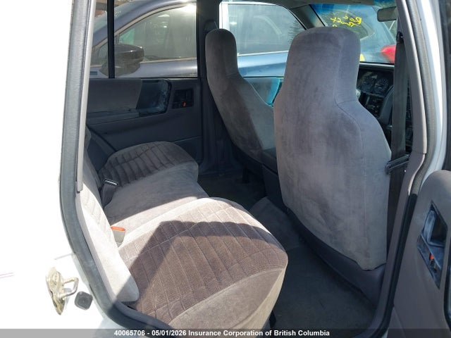1994 Jeep Grand Cherokee Laredo მანქანა იყიდება აუქციონზე, vin: 1J4GZ58S9RC316199, აუქციონის ნომერი: 40065706