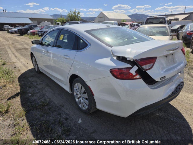 Chrysler 200 2015 1C3CCCFB4FN671475 Image 3