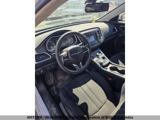 Chrysler 200 2015 1C3CCCFB4FN671475 Image 9