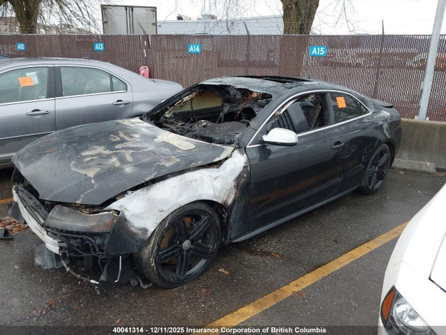 2010 Audi S5 Premium Plus მანქანა იყიდება აუქციონზე, vin: WAUCVBFR2AA046633, აუქციონის ნომერი: 40041314