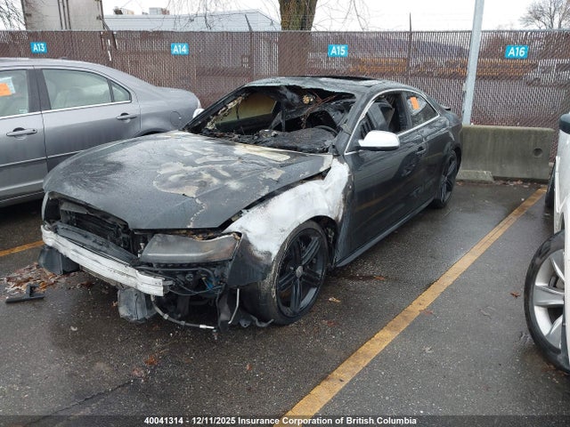 2010 Audi S5 Premium Plus მანქანა იყიდება აუქციონზე, vin: WAUCVBFR2AA046633, აუქციონის ნომერი: 40041314
