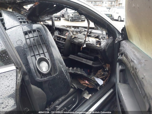2010 Audi S5 Premium Plus მანქანა იყიდება აუქციონზე, vin: WAUCVBFR2AA046633, აუქციონის ნომერი: 40041314