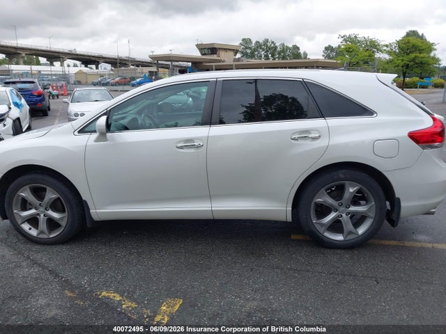 40072495 :رقم المزاد ، 4T3BK3BBXBU056271 vin ، 2011 Toyota Venza مزاد بيع