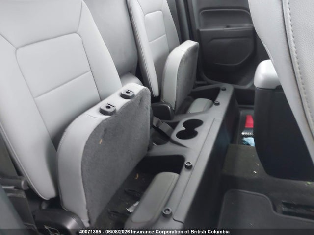 40071385 :رقم المزاد ، 1GTH5BEAXJ1157242 vin ، 2018 Gmc Canyon مزاد بيع