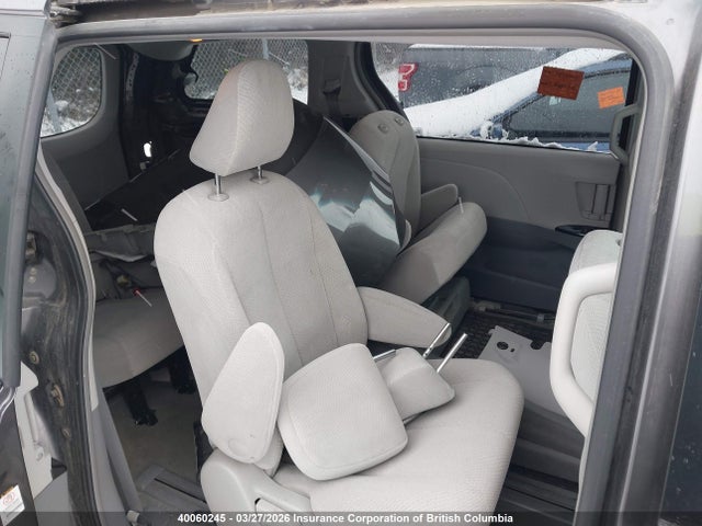 Aukcja sprzedaży 2012 Toyota Sienna Le 7 Passenger, vin: 5TDKA3DC0CS012906, numer aukcji: 40060245