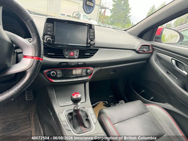 Продаж на аукціоні авто 2018 Hyundai Elantra Gt Sport, vin: KMHH55LC7JU044090, номер лоту: 40072504