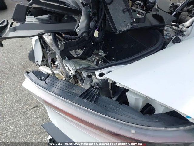40072550 :رقم المزاد ، ZAM24BXA6N0379810 vin ، 2022 Maserati Mc20 مزاد بيع
