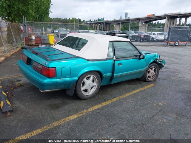 40072551 :رقم المزاد ، 1FACP44E8NF135615 vin ، 1992 Ford Mustang Lx مزاد بيع