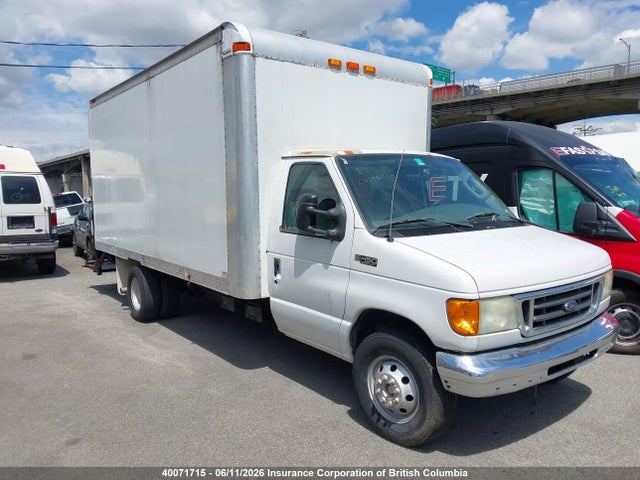 Продаж на аукціоні авто 2004 Ford Econoline E450 Super Duty Cutwy Van, vin: 1FDXE45P44HA76594, номер лоту: 40071715