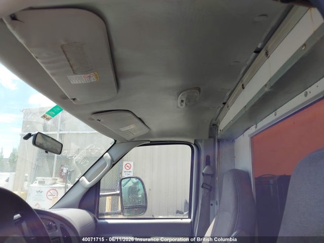 Продажа на аукционе авто 2004 Ford Econoline E450 Super Duty Cutwy Van, vin: 1FDXE45P44HA76594, номер лота: 40071715