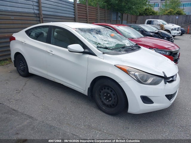 2013 Hyundai Elantra Gl მანქანა იყიდება აუქციონზე, vin: 5NPDH4AE8DH217672, აუქციონის ნომერი: 40072568