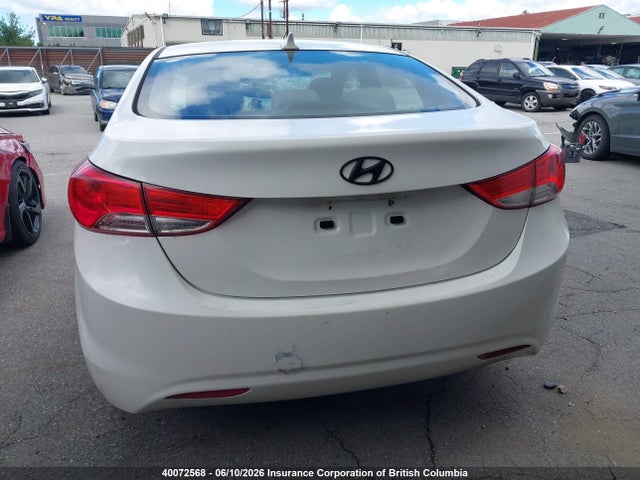 2013 Hyundai Elantra Gl მანქანა იყიდება აუქციონზე, vin: 5NPDH4AE8DH217672, აუქციონის ნომერი: 40072568