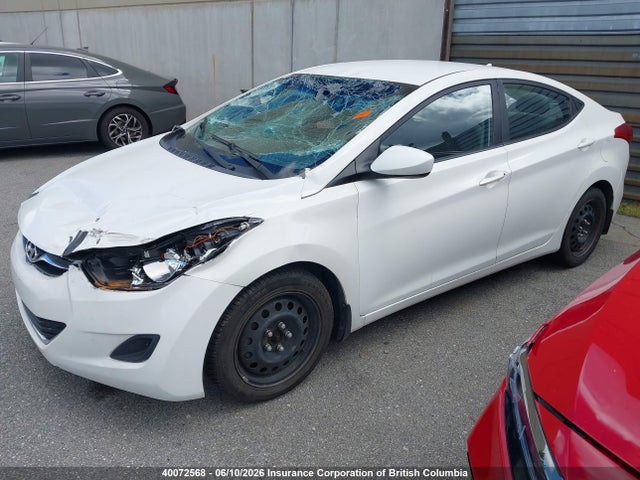 2013 Hyundai Elantra Gl მანქანა იყიდება აუქციონზე, vin: 5NPDH4AE8DH217672, აუქციონის ნომერი: 40072568