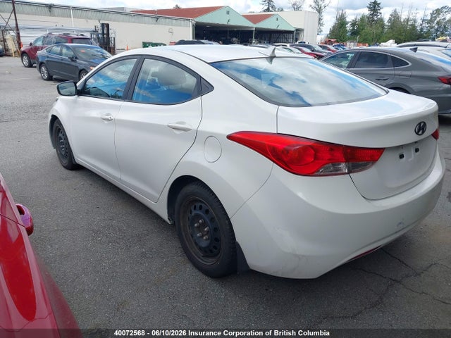 2013 Hyundai Elantra Gl მანქანა იყიდება აუქციონზე, vin: 5NPDH4AE8DH217672, აუქციონის ნომერი: 40072568