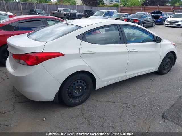 2013 Hyundai Elantra Gl მანქანა იყიდება აუქციონზე, vin: 5NPDH4AE8DH217672, აუქციონის ნომერი: 40072568