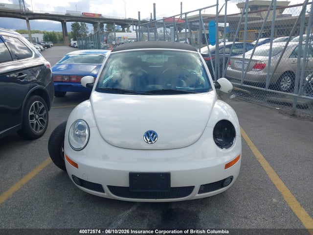 Продажа на аукционе авто 2010 Volkswagen New Beetle 2.5l Comfortline, vin: 3VWRW2AL5AM001571, номер лота: 40072574