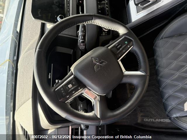 Продаж на аукціоні авто 2024 Mitsubishi Outlander Sel, vin: JA4T5WA90RZ606898, номер лоту: 40072602