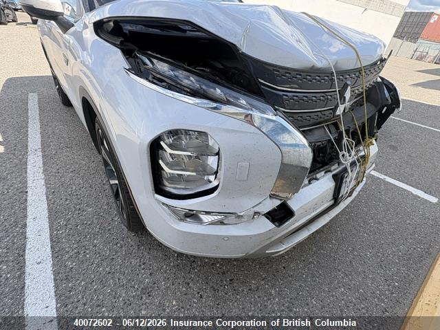 Продаж на аукціоні авто 2024 Mitsubishi Outlander Sel, vin: JA4T5WA90RZ606898, номер лоту: 40072602