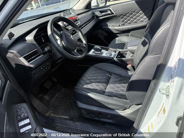 Продаж на аукціоні авто 2024 Mitsubishi Outlander Sel, vin: JA4T5WA90RZ606898, номер лоту: 40072602