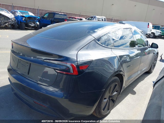 5YJ3E1EB0SF886212 Tesla MODEL 3
