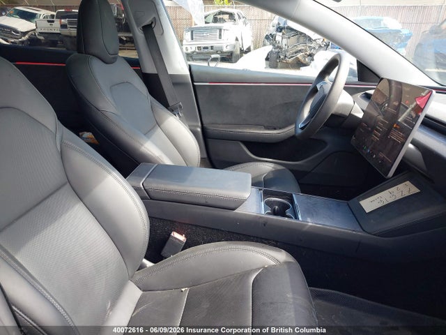 5YJ3E1EB0SF886212 Tesla MODEL 3