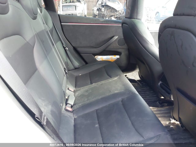 5YJ3E1EB0SF886212 Tesla MODEL 3
