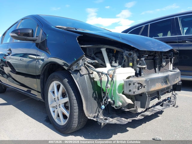 40072626 :رقم المزاد ، JTDKDTB33C1505888 vin ، 2012 Toyota Prius مزاد بيع
