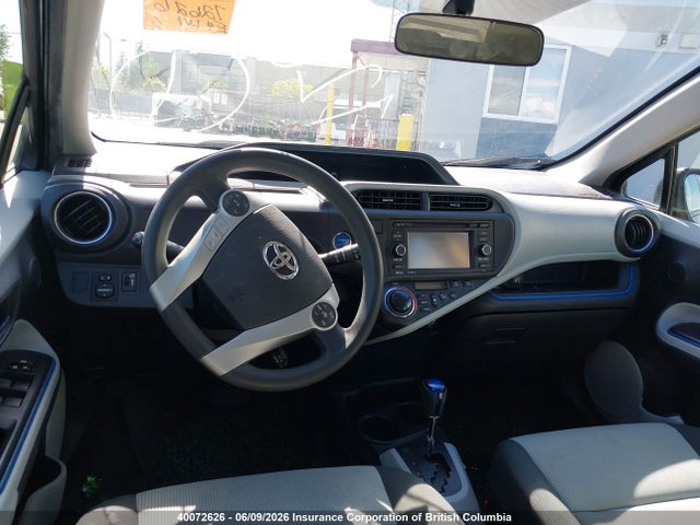 40072626 :رقم المزاد ، JTDKDTB33C1505888 vin ، 2012 Toyota Prius مزاد بيع