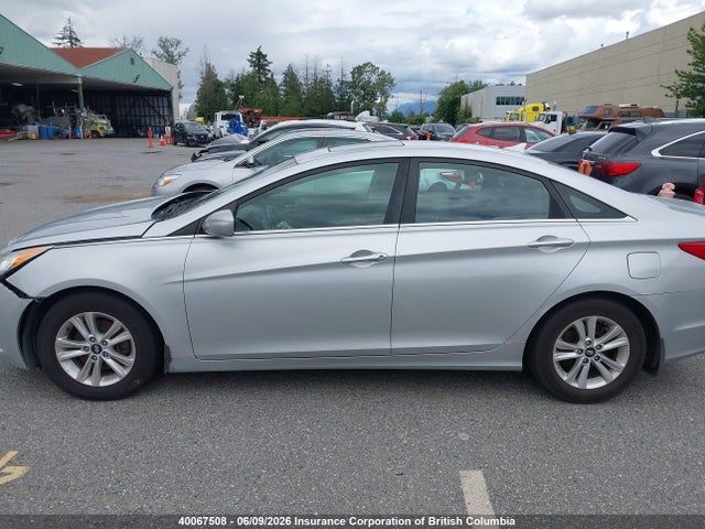 Продаж на аукціоні авто 2013 Hyundai Sonata Gls, vin: 5NPEB4AC3DH506320, номер лоту: 40067508