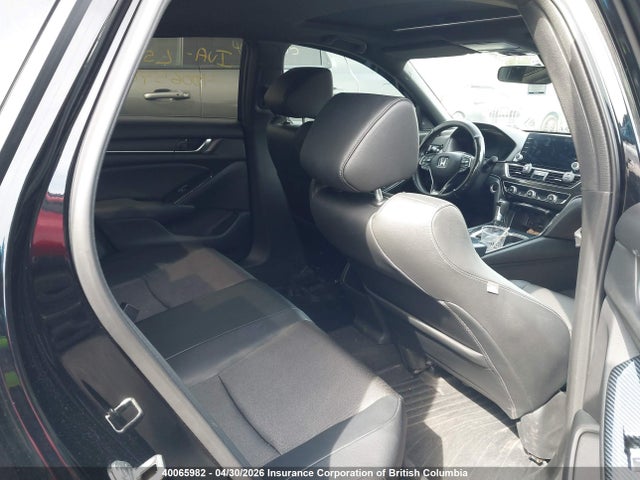 40065982 :رقم المزاد ، 1HGCV1F35JA808346 vin ، 2018 Honda Accord Sport مزاد بيع