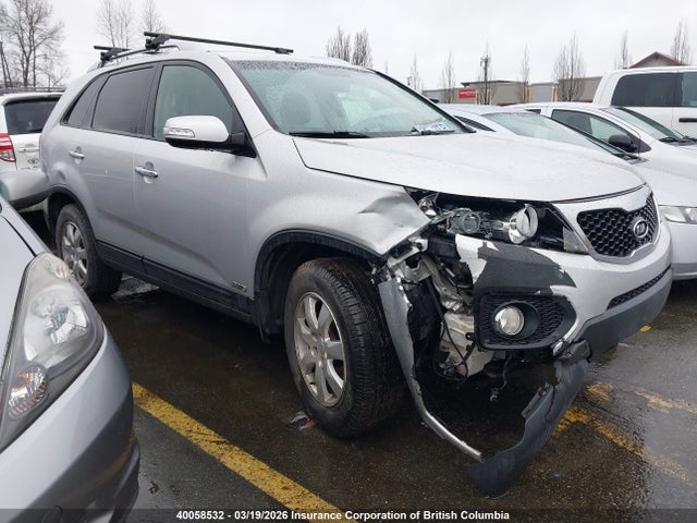 Aukcja sprzedaży 2011 Kia Sorento Lx, vin: 5XYKTCA15BG025305, numer aukcji: 40058532